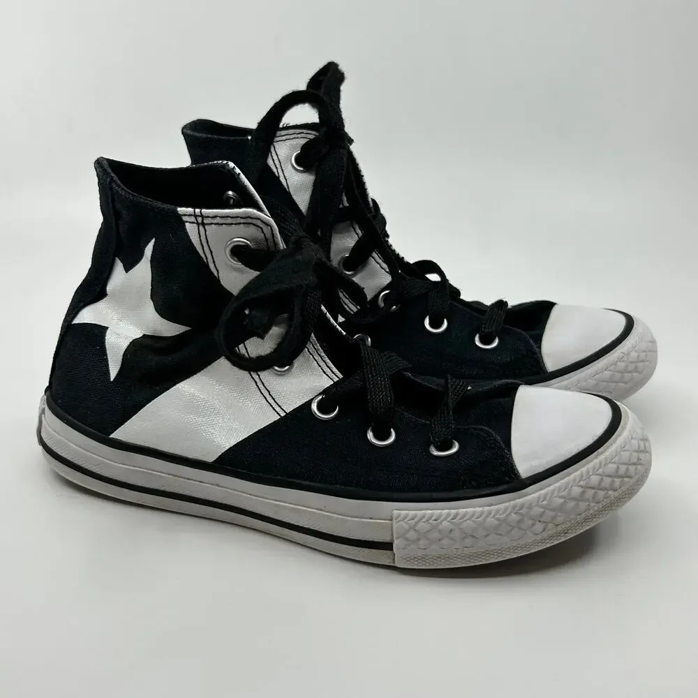 Converse Chuck Taylor All Star Junior Shoes US 1 Black/White Lace-Up Sneakers
